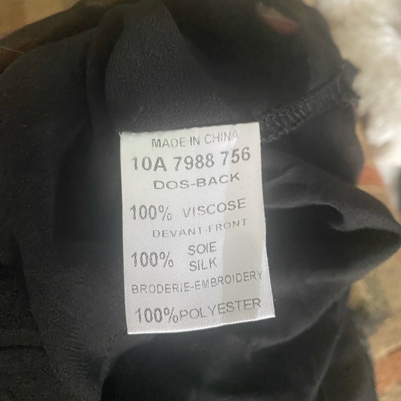 Givenchy Black Silk Textured sleeveless blouse - Picture 5 of 11